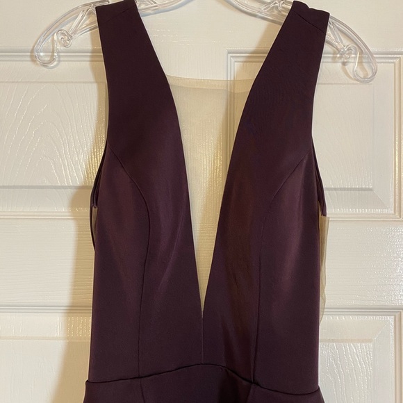 Elegant dark purple formal gown great for prom - Picture 8 of 8